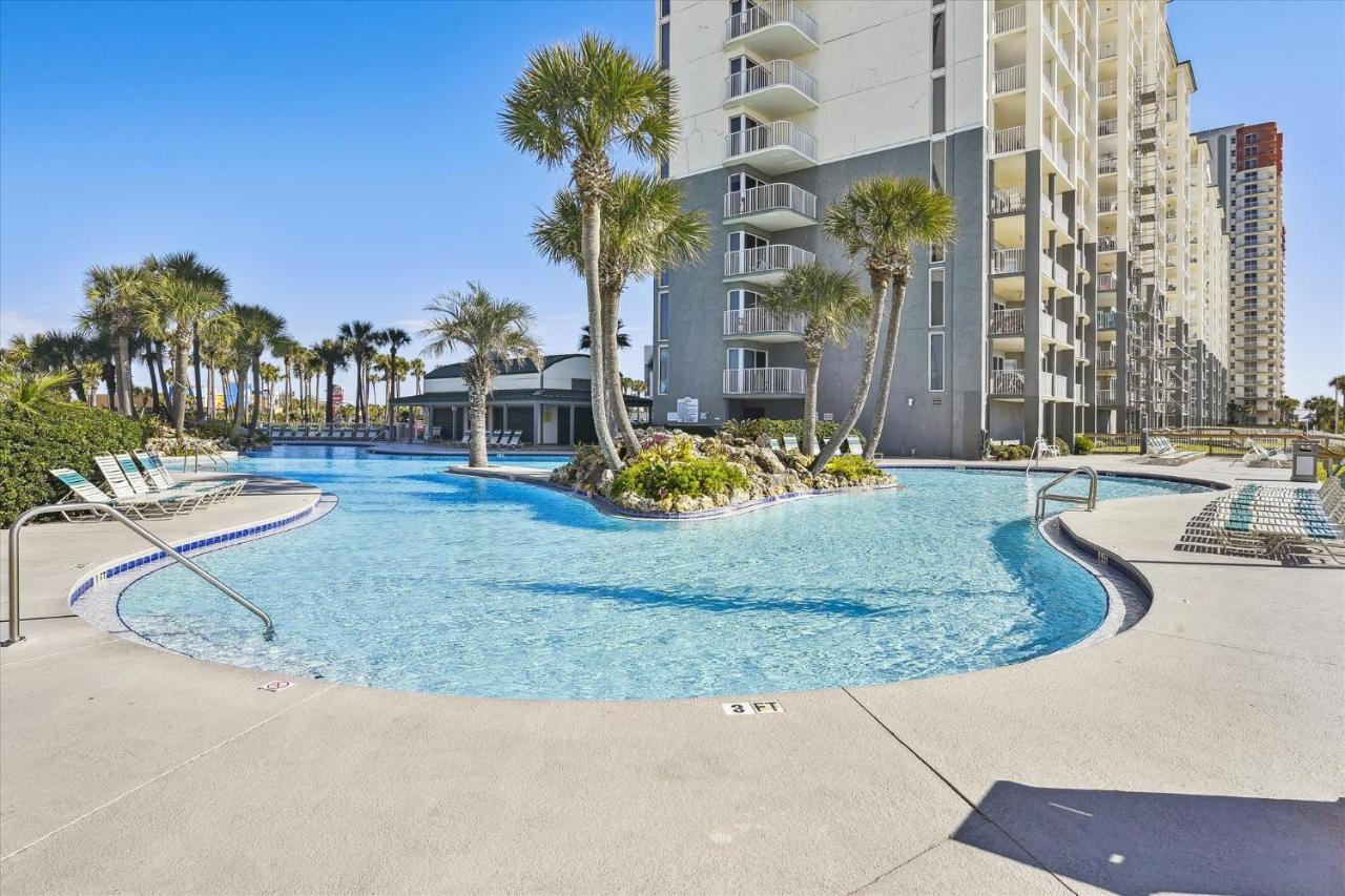 Long 102 Tower 1 By Book That Holiday home *