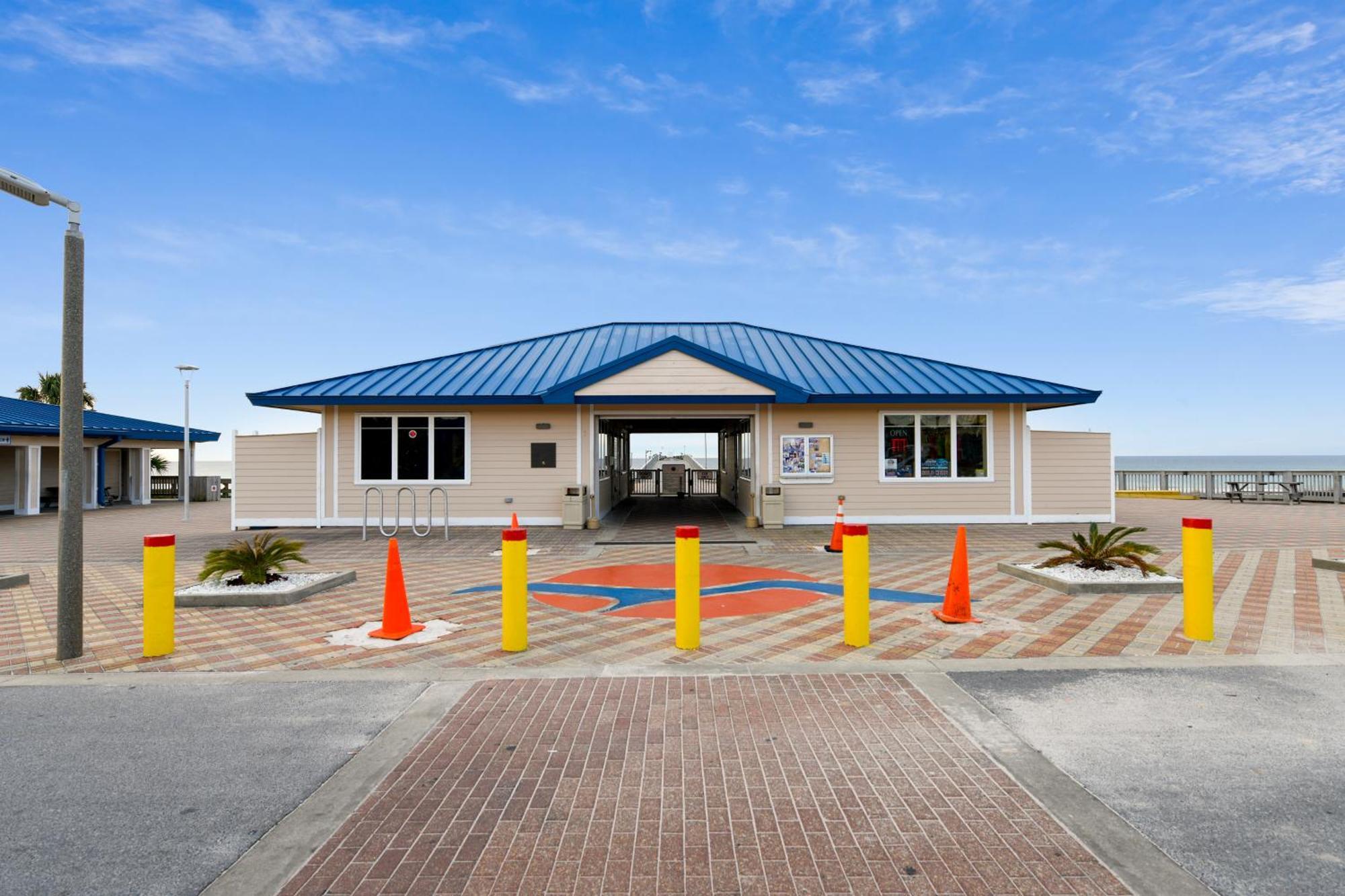 Long 102 Tower 1 By Book That Panama City Beach